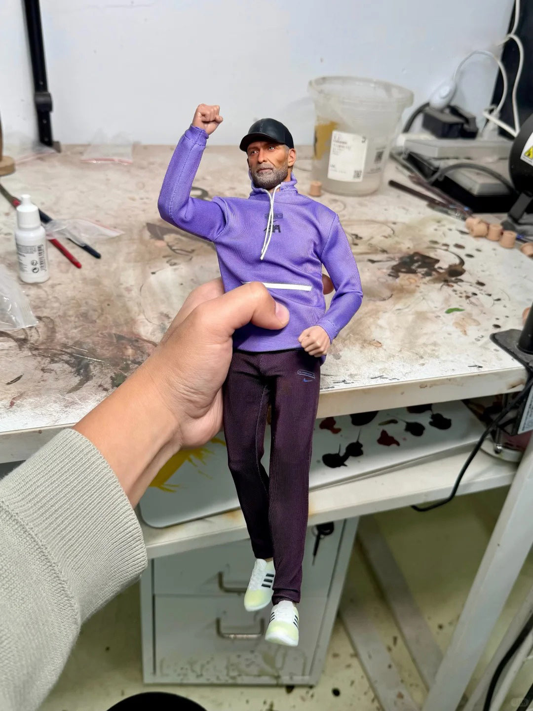 What’s it like to turn football legend Jurgen Klopp into a fully articulated action figure? Stick around – you won’t believe the details we nailed!
